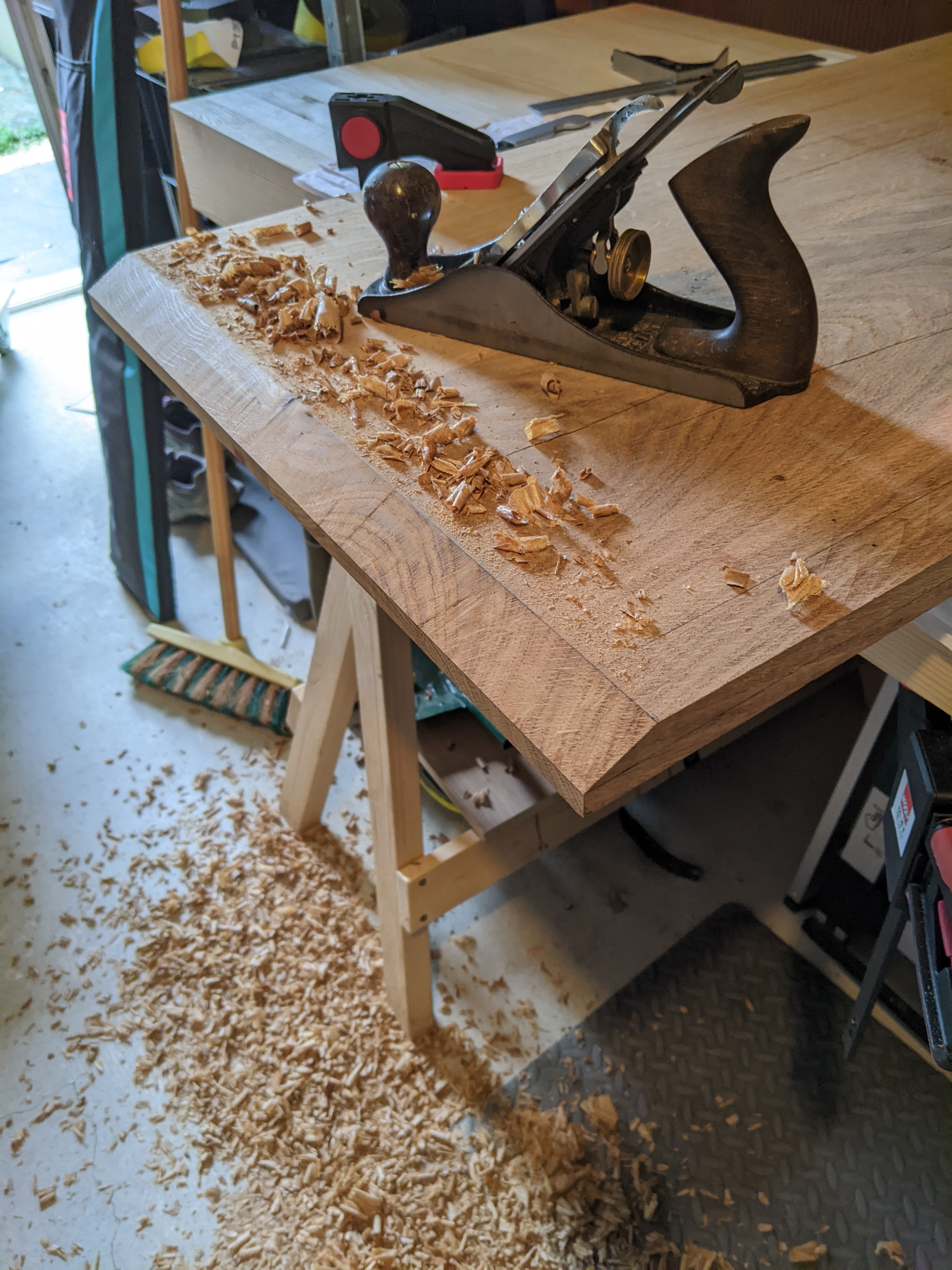 Chamfering the top